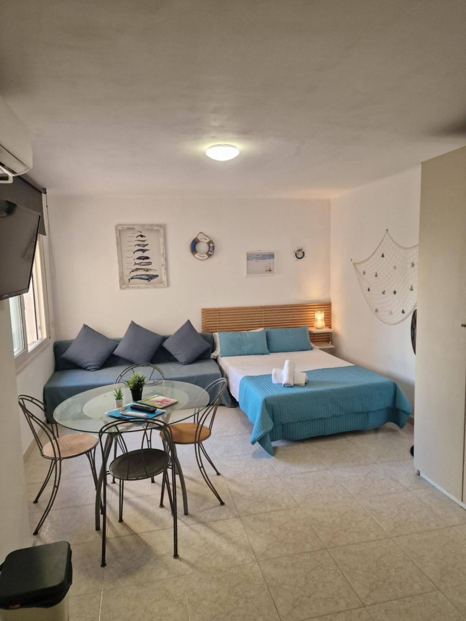 Apartamentosbiamar Камбрильс Экстерьер фото