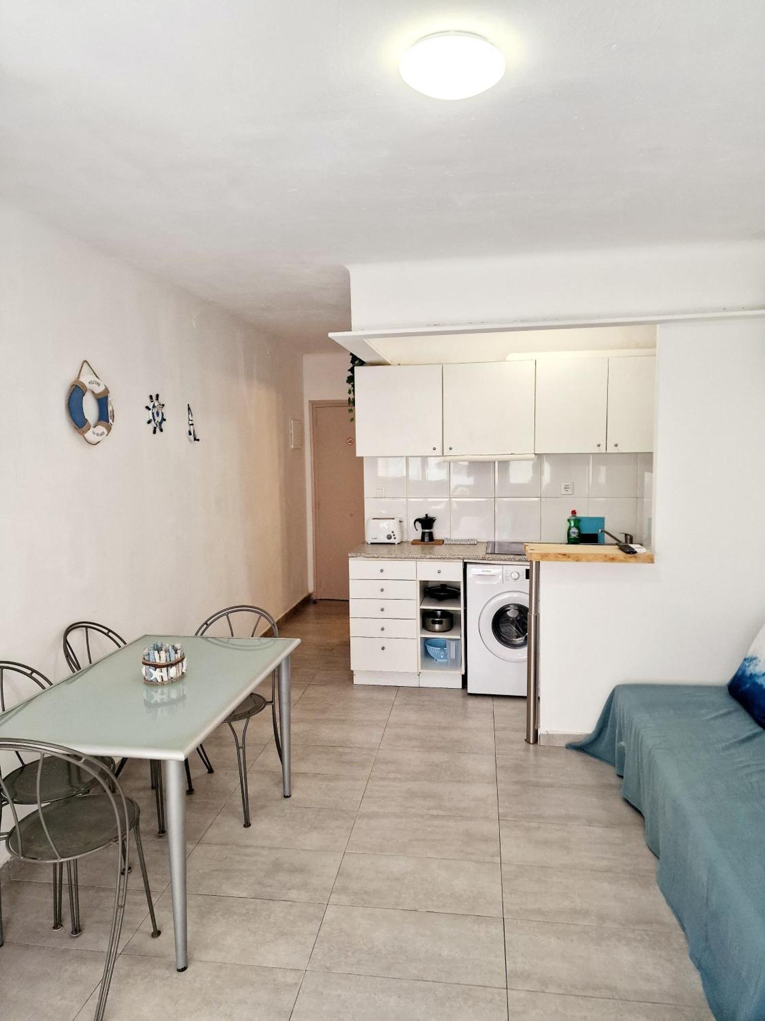 Apartamentosbiamar Камбрильс Экстерьер фото