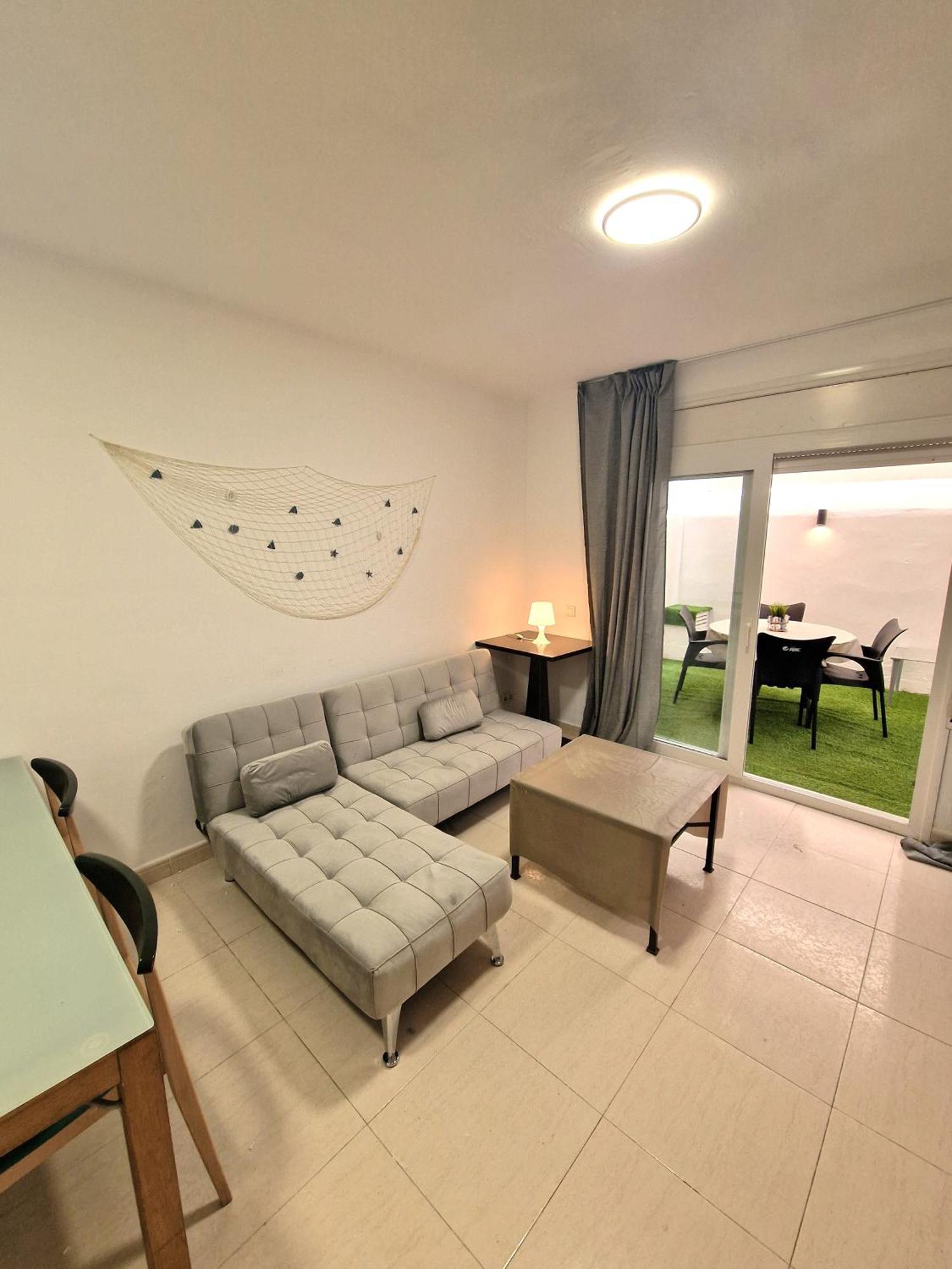 Apartamentosbiamar Камбрильс Экстерьер фото